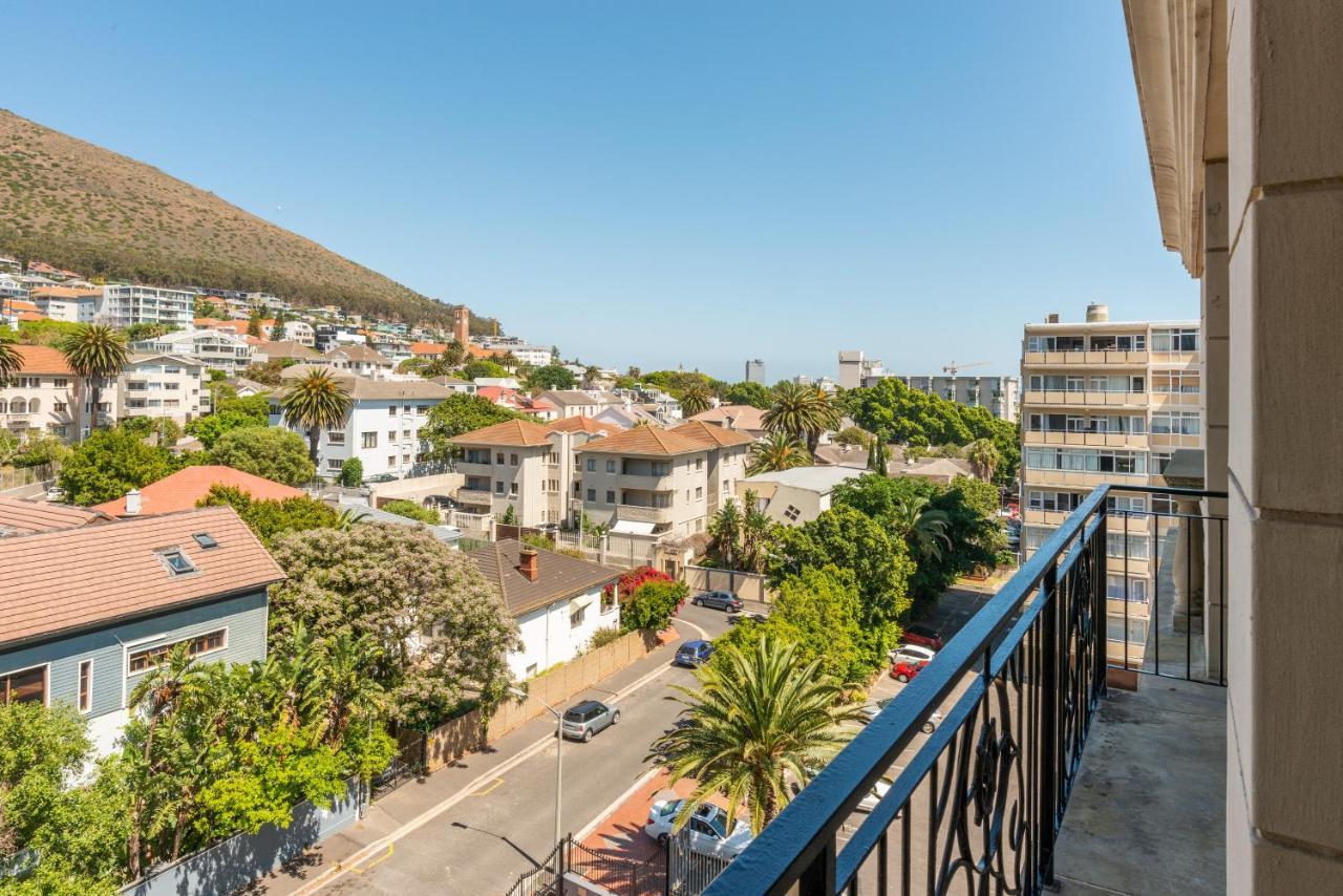 Cape Royale Apartment Cape Town Exterior photo