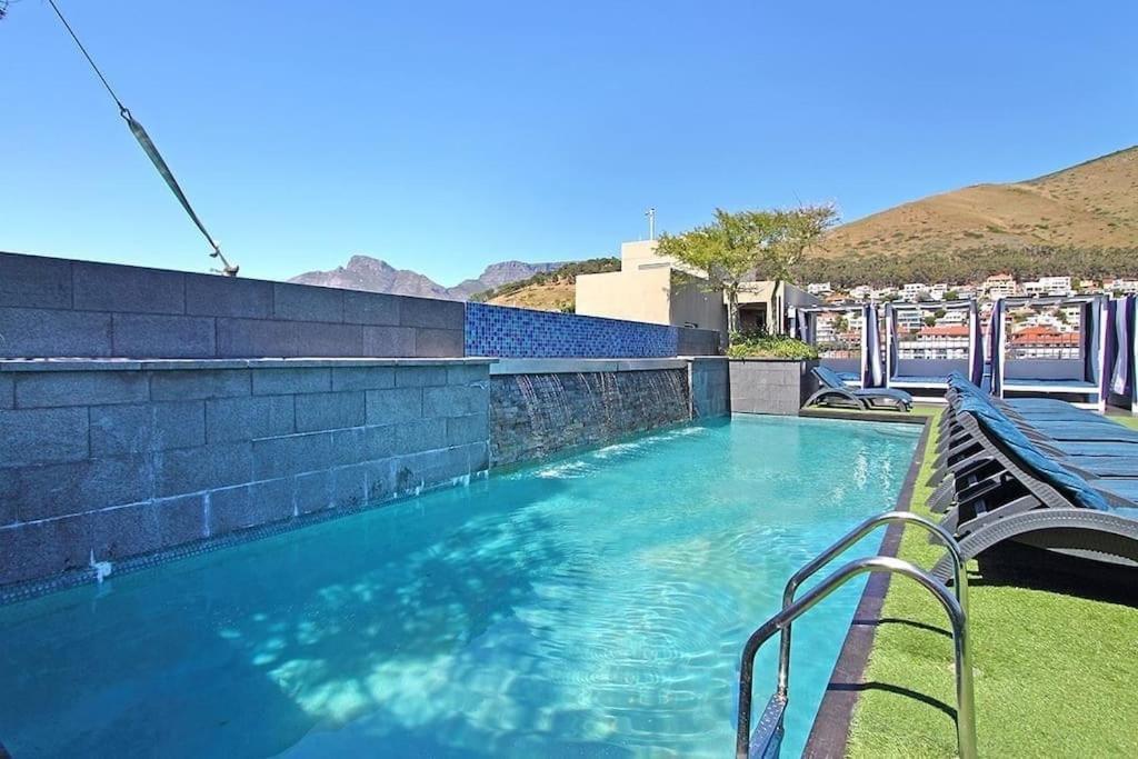 Cape Royale Apartment Cape Town Exterior photo